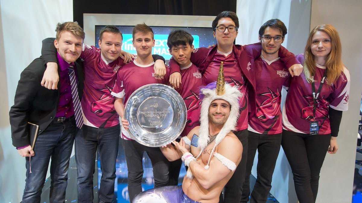 В Unicorns of Love произойдет замена стрелка
