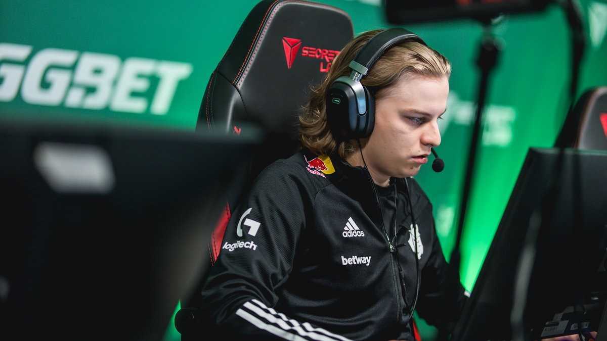 G2 vs Vitality betting tips BLAST Premier World Final 2022